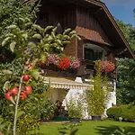 1 * Strobl